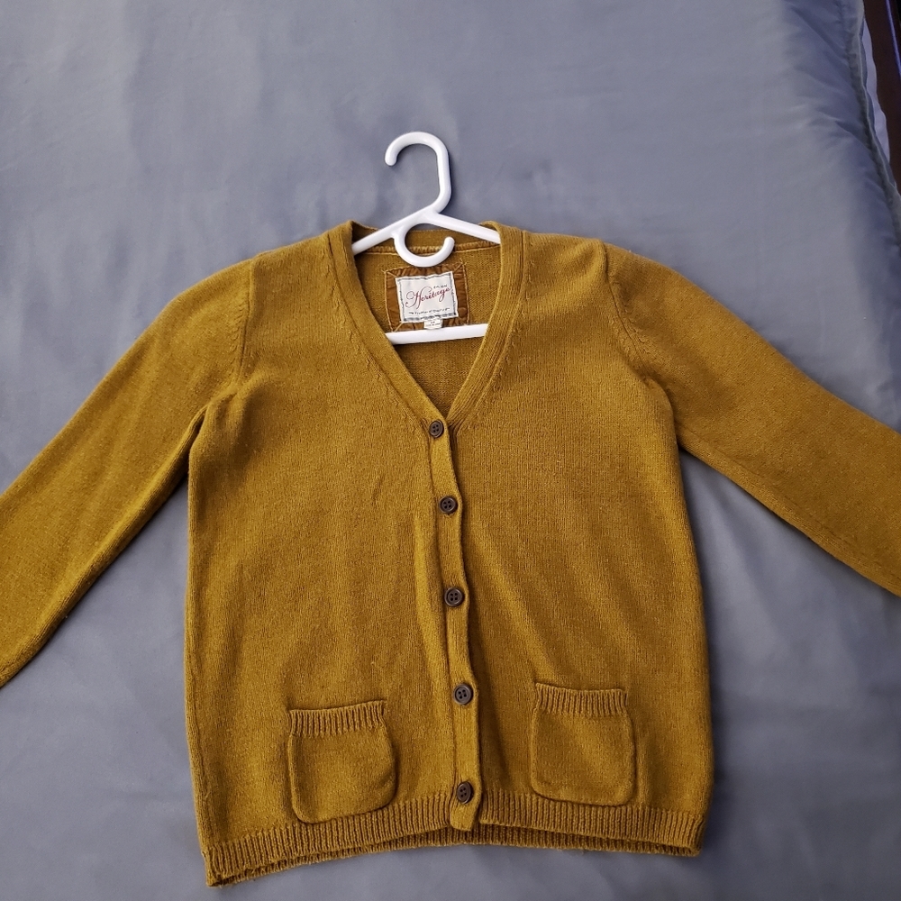 Sweater /Cardigan